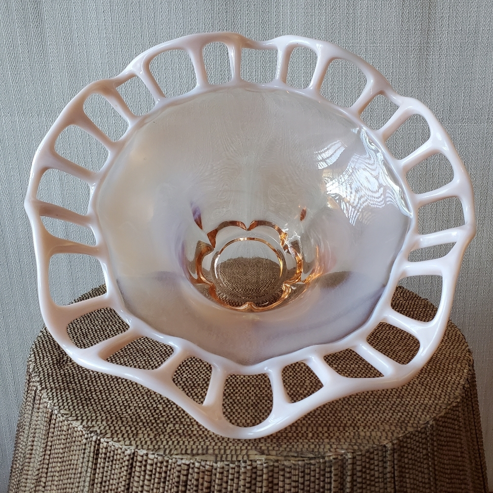 Vintage Duncan Miller Pink Lace Edge Bowl